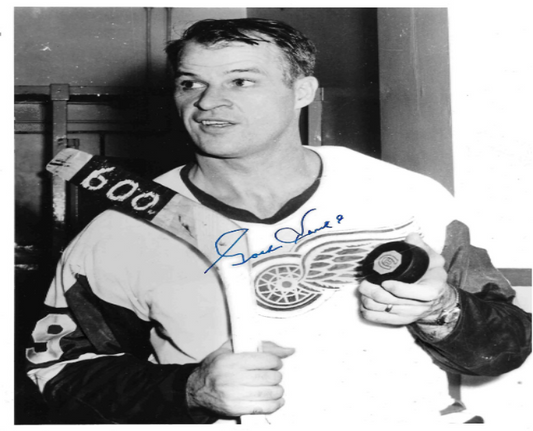 Gordie Howe® Autographed Red Wings 8X10 Photo (600th career goal)
