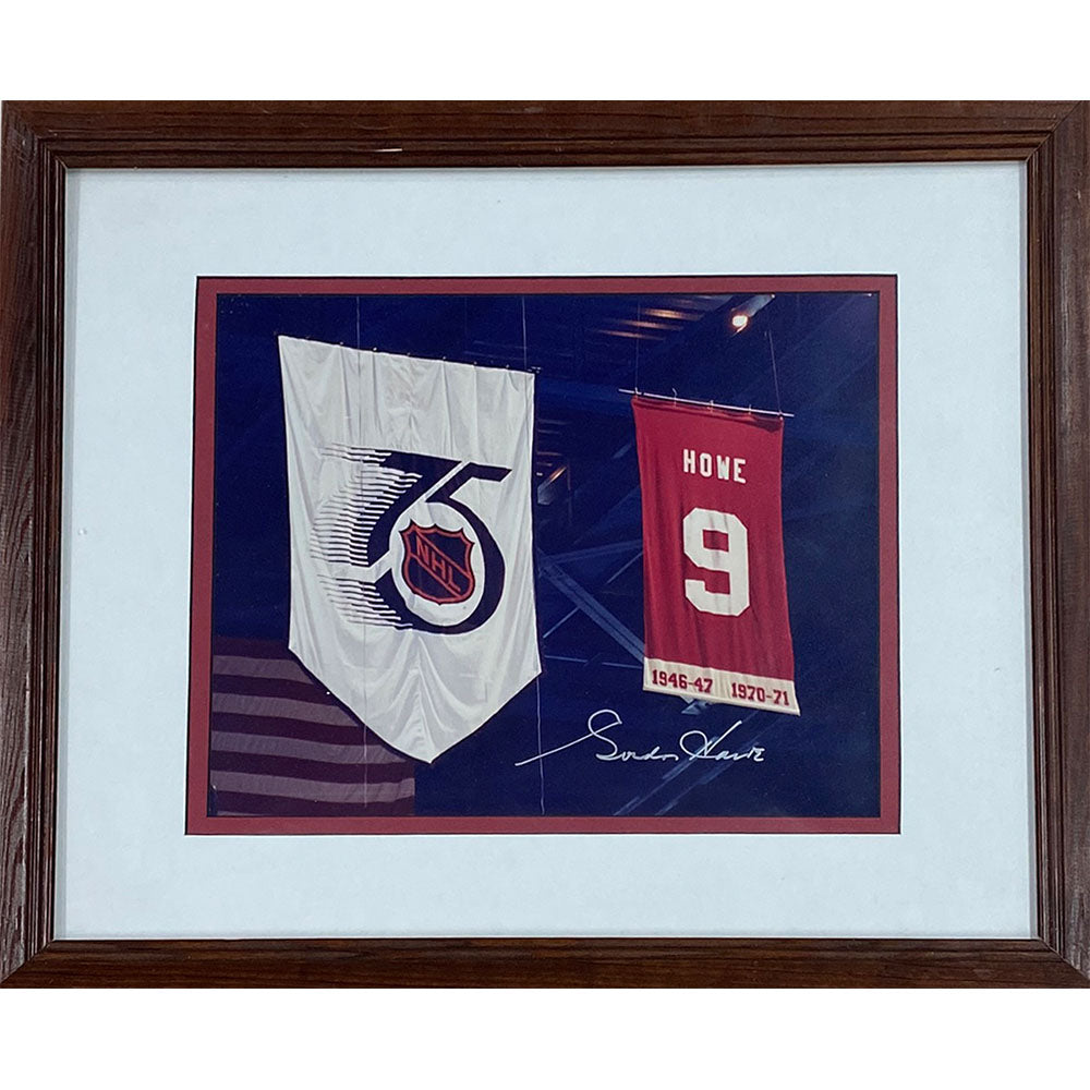 Gordie Howe® Autographed Detroit Red Wings Banner Framed 11X14 Photo